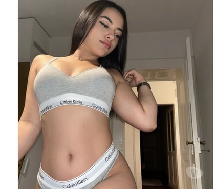 Escort Arena Station South East London - Photos for VICKI PARTY GIRL 🎉 ❤️First time here ❤️