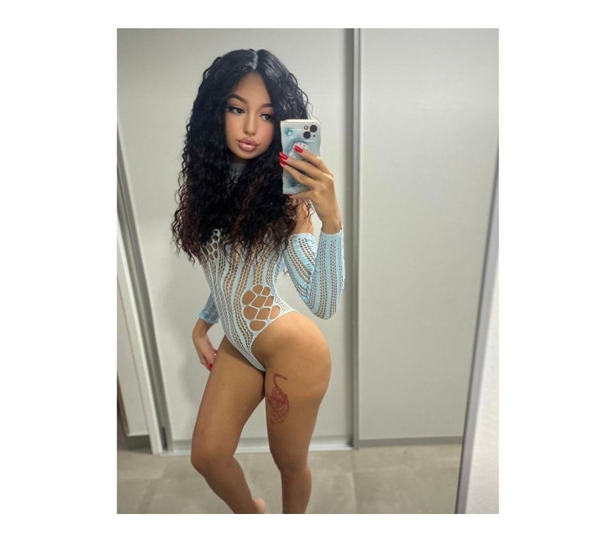 Escorts Hampshire Basingstoke and Deane - Photos for Zara 💞Brunette 💙