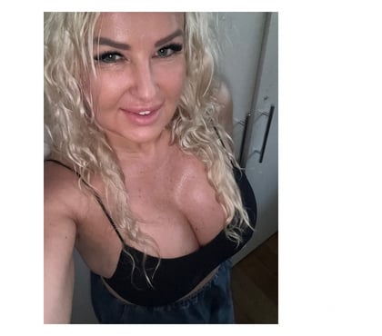 Escorts Streethay Lichfield - Photos for Polish Pie Pandora Mature Well Experienced Slimmer figure!!