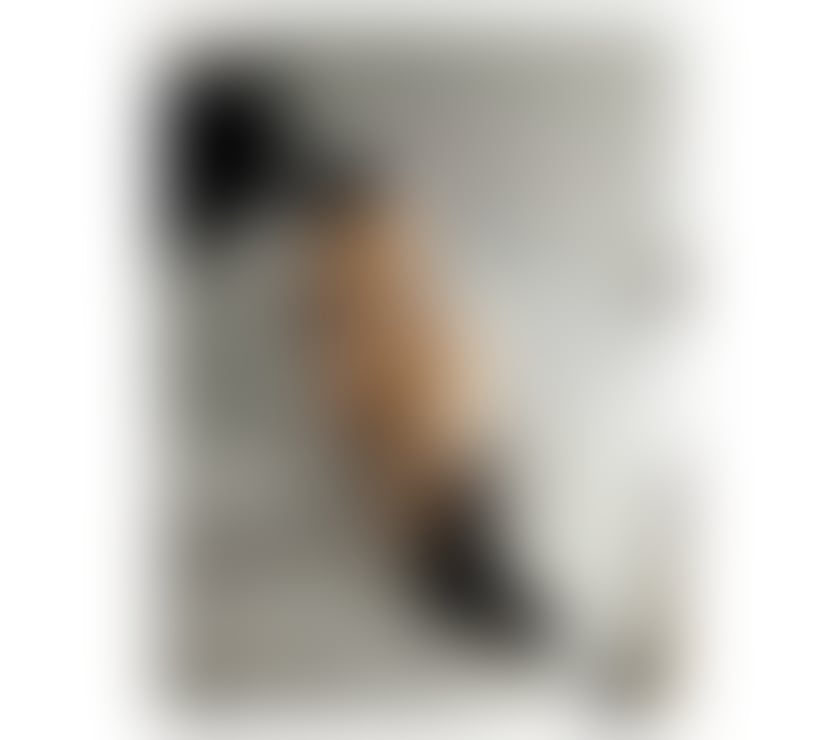 Escorts Essex Southend-on-Sea - Photos for HELLO l'm MiaI just landed from Peru SS1 1HE