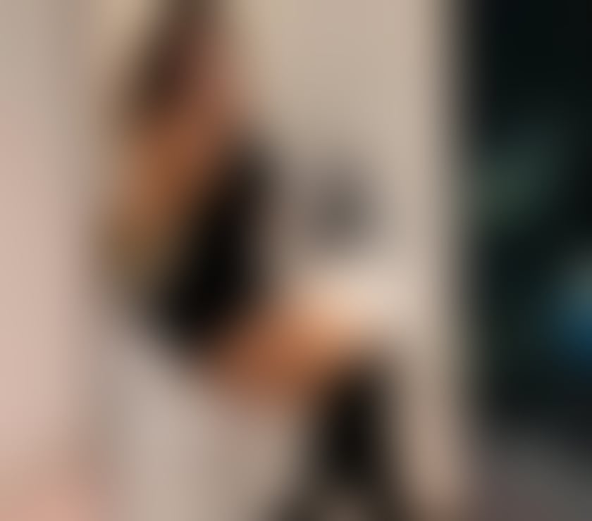 🍑NEW IN TOWN🎉🎉 PARTY GIRL🍆