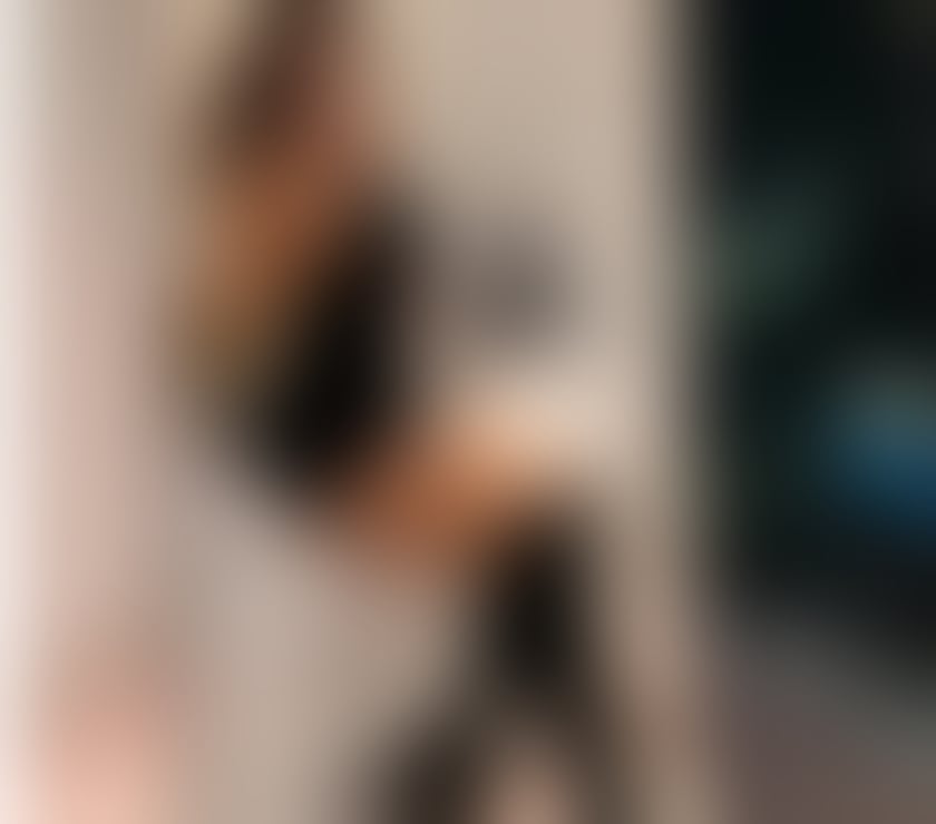 Escorts West Sussex Crawley - Photos for 🍑NEW IN TOWN🎉🎉 PARTY GIRL🍆