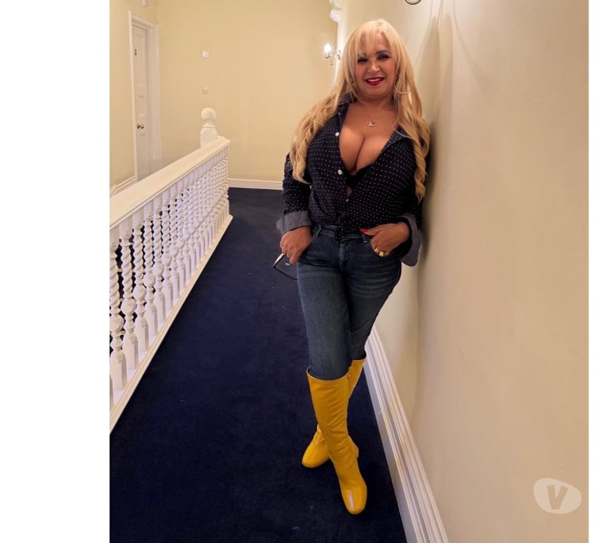 Escorts Oxfordshire Cherwell - Photos for Mary, a mature and naughty girl.🇧🇷❤️🥰