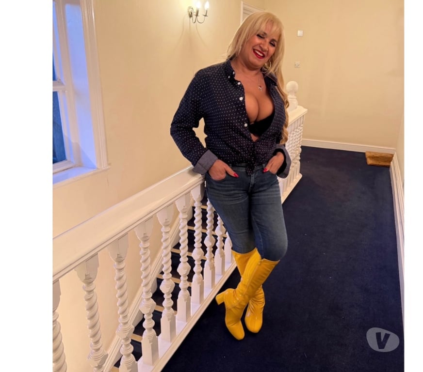Escorts Oxfordshire Cherwell - Photos for Mary, a mature and naughty girl.🇧🇷❤️🥰
