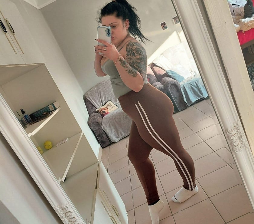 Escorts West Yorkshire Leeds - Photos for Monaa For you party new girl❤️☘️🥂