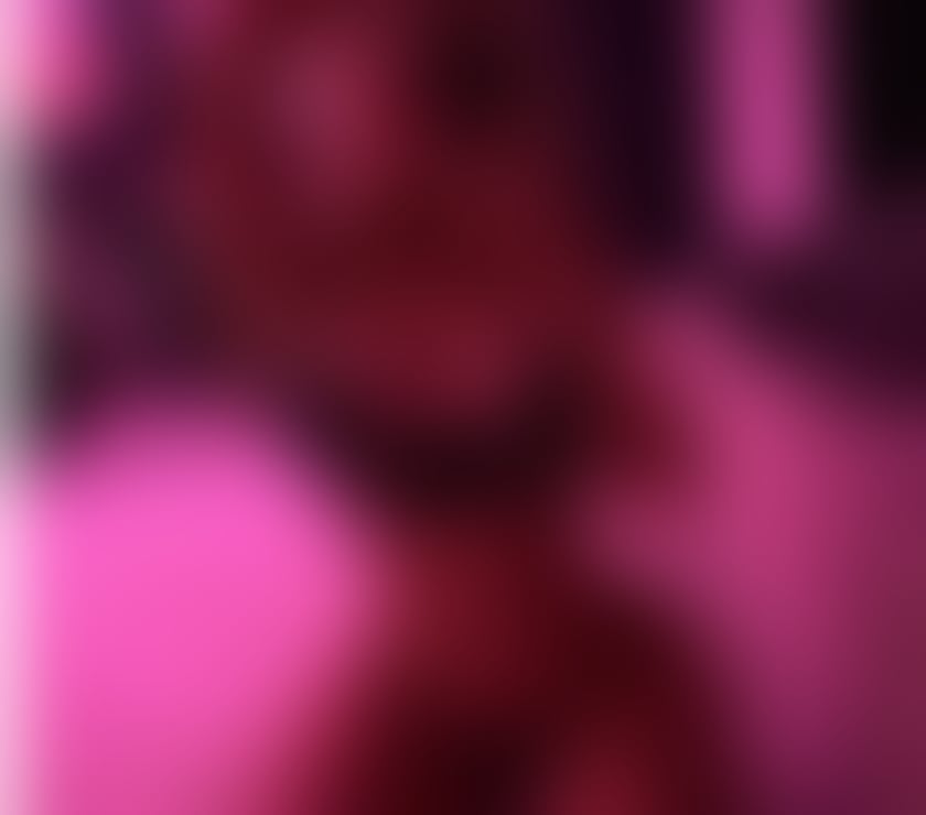 Photos for Safira Hot Blonde Party Girl🥰❤️‍🔥