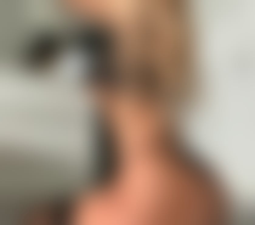 Escorts Merseyside Liverpool - Photos for Safira Hot Blonde Party Girl🥰❤️‍🔥