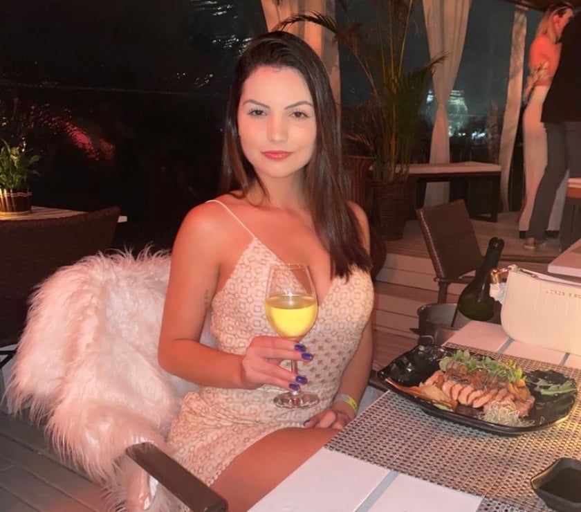 Photos for Bruna sweet girl💋 BRAZILIAN🇧🇷 gfe ❤️ party 🎉