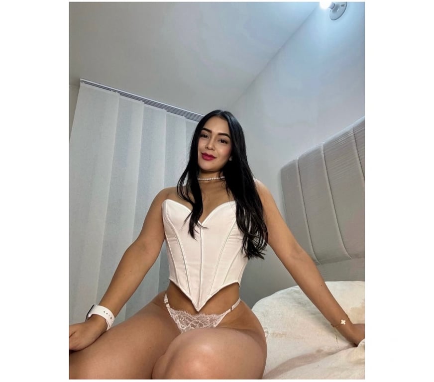 Escorts West London Hammersmith - West London - Photos for NAUGHTY GIRL💢AMAZING SERVICE💦LATINA PARTY🔥🍾