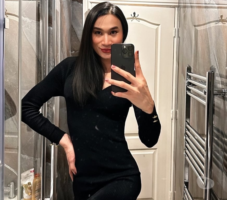 Escorts Merseyside Wirral - Photos for Lydi Attractive Model Transsexual Thai