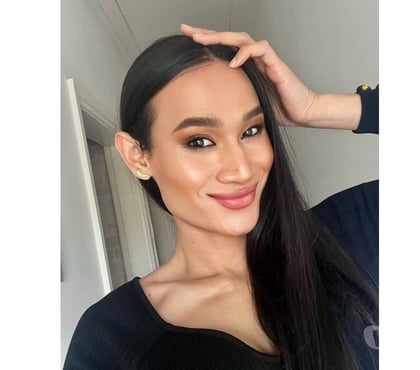 Photos for Lydi Attractive Model Transsexual Thai