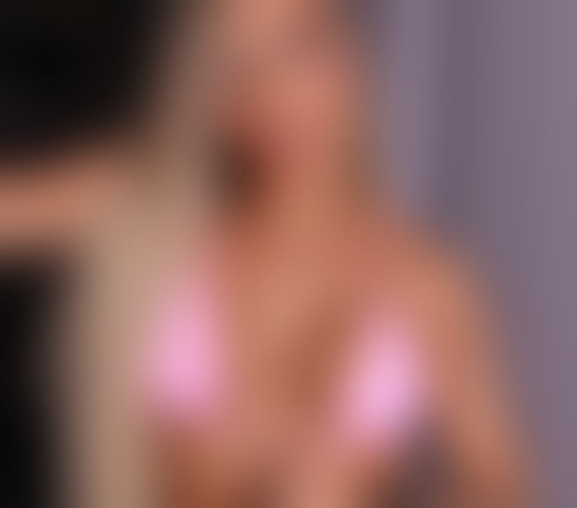 Photos for 😈 Brazilian Beauty Larrisa🇧🇷🥰