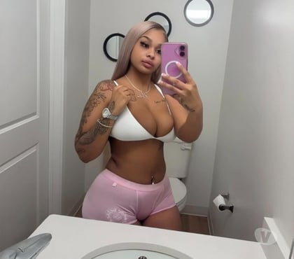 Escorts Slough Town Centre Slough - Photos for OLAMYE HOT CHOCOLATW BIGBUUBIS