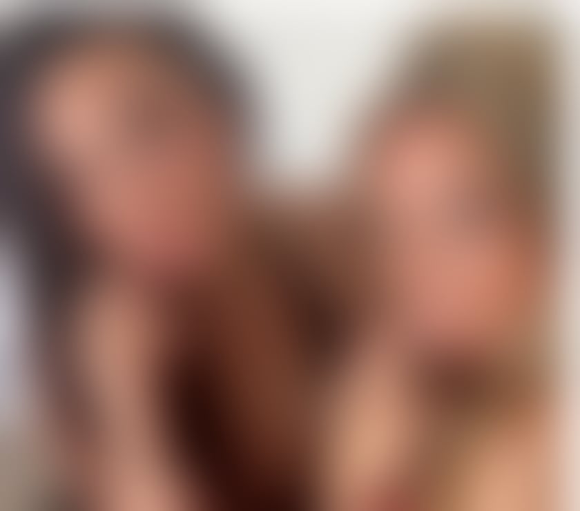 Escorts West Yorkshire Leeds - Photos for TWO OPTIONS FOR YOU best SERVICE 🥳🥳🥳