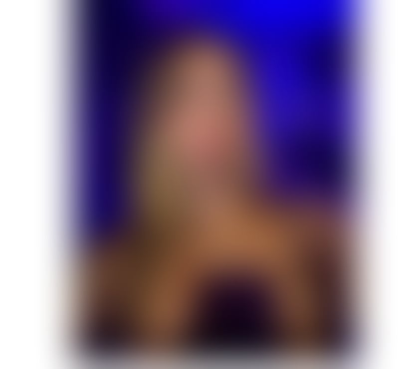 SEXY 🍑🍑 big Booty HOT GIRL NEW Nicole 🍾🍾