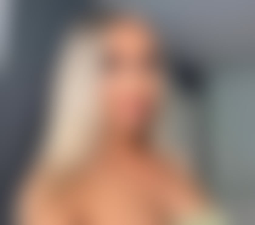 💞 Blonde Lucy 💞 New in town 💞