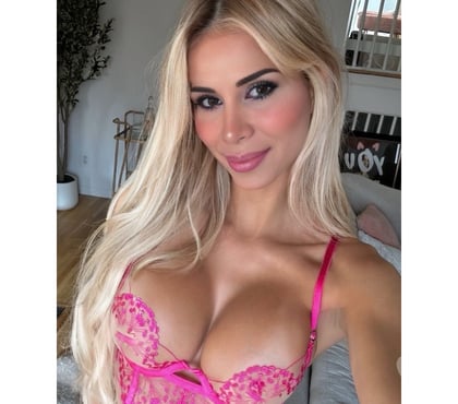 Transsexual Rainham Medway - Kent - Photos for 🔥 Beautiful TRANSEXUAL Nikole Paris 🔥
