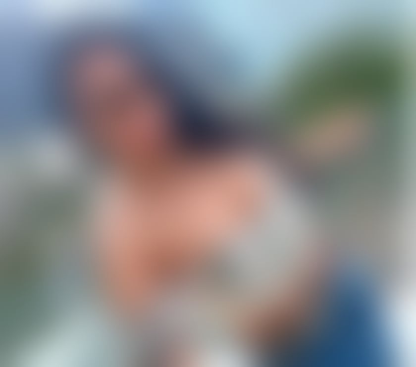 Half Latina-Half Asian 07751236557