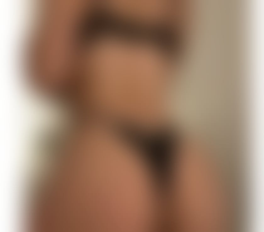 MIRA🥵NEW IN TOWN🥵