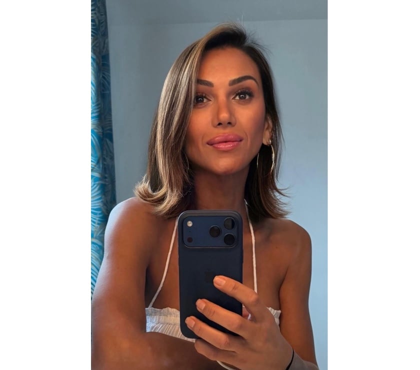 Escorts Cardiff Cardiff City Centre - Cardiff - Photos for REBECCA ITALIAN 🍆🍑 FULL SERVICE PARTY GIRL