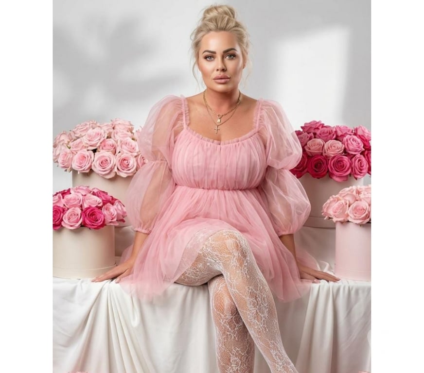 Escorts Dumfries and Galloway Dumfries - Dumfries and Galloway - Photos for SEXY BUSTY VICKY IN DUMFRIES.ONLY 2DAYS.XXX