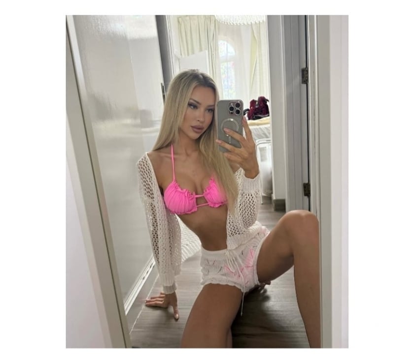 Escorts Essex Basildon - Photos for NEW BLONDE SKINNY BARBIE GORGEUS REAL