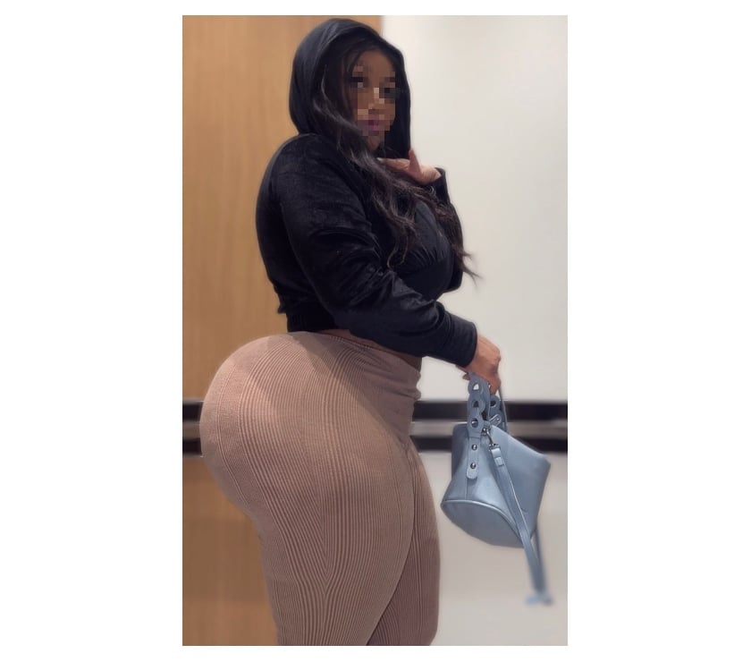 Escorts East London Stratford - East London - Photos for 🥵🔥REALLY BIG BUM AVAILABLE FOR YOU 🥵🔥