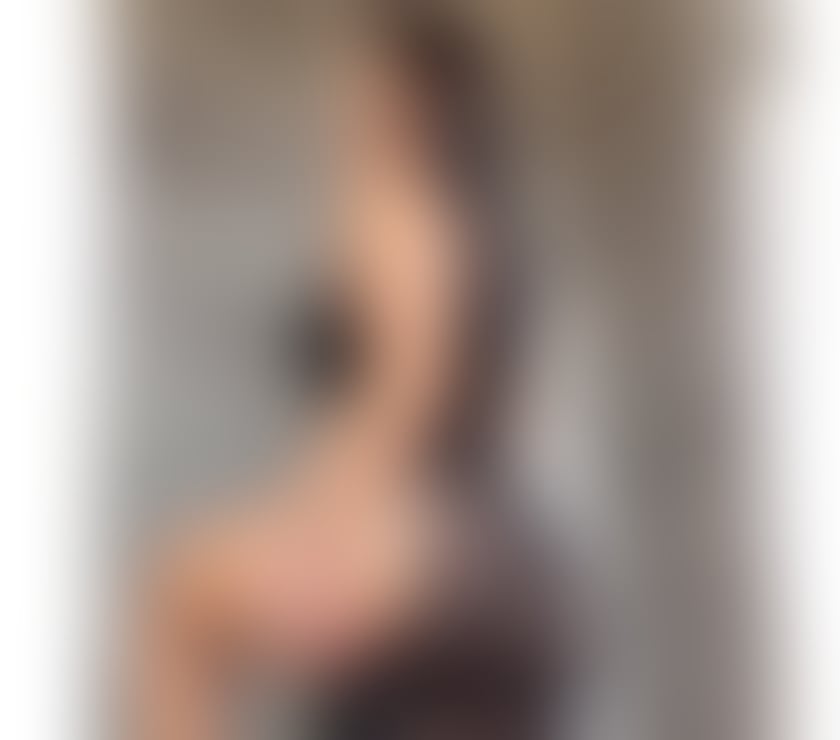 Escorts Barnet Edgware - Barnet - Photos for NOEMI, curvy body from Malaysian 🇲🇾 👁️🫦👁️