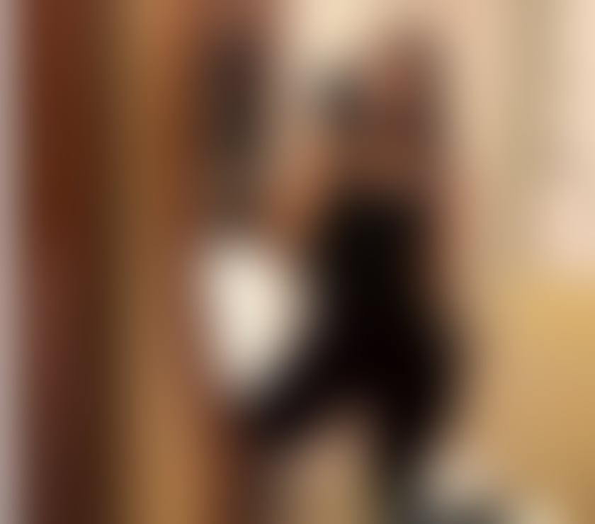 Escorts South West London Kingston upon Thames - Photos for ✨High-Class Woman ✨PARTY✨IN & OUTT✨