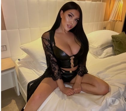 Escort Battersea South West London - Photos for PARTY🔥JUST ARRIVED🔥IN&Outt 24h🥂Sw Sm Kt Cr