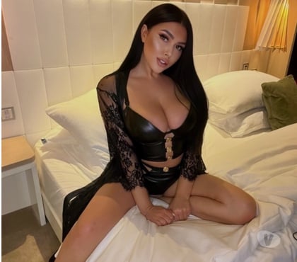 Escort Battersea South West London - Photos for PARTY🔥JUST ARRIVED🔥IN&Outt 24h🥂Sw Sm Kt Cr