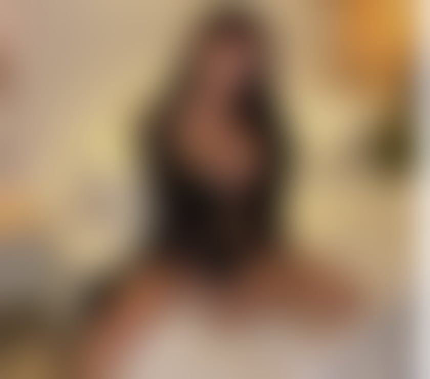 Escorts Surbiton Kingston upon Thames - Photos for ✨High-Class Woman ✨PARTY✨IN & OUTT✨