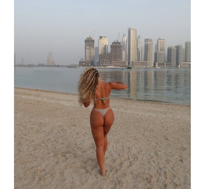 Escorts Surrey Runnymede - Photos for Tantric massage , Dip tissue with Laura