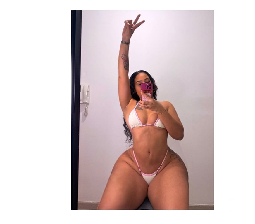 Escorts Leicestershire Leicester - Photos for 🍆🍑COLOMBIAN NEW IN TOWN XL ASS❤️‍🔥PARTYGIRL