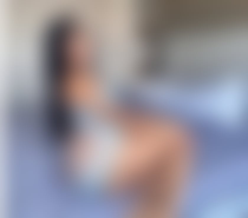  Escorts & Erotic Massage Romford Havering - Photos for 🍒NAUGHTY SAMARA 🪩 🔝HOTTEST BRUNETTE 🔝PARTY