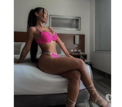 Escorts Stoke on Trent City Centre Stoke-on-Trent - Photos for KARLA Hot big ass 🍑 curvy 💦 no rush services.A level