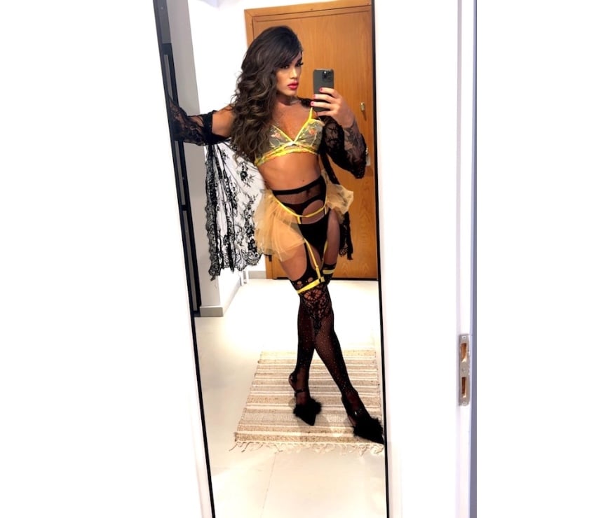 Trans Escorts East London Stratford - DLR Station - East London - Photos for HOT LATINA NAUGHTY TS 🔥 8' XL BIG TOOL AND BIG ASS 🍆