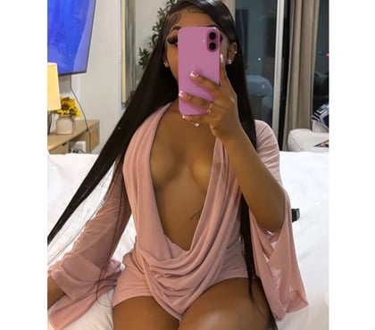 Escorts Walsall Town Centre Walsall - Photos for STEPHANY BOMBSHELL DOMINICAN 🤭