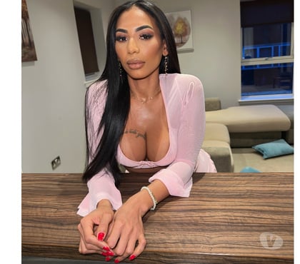 Escorts Nottingham City Centre Nottingham - Photos for aisha Milano sweet and angelic brunette new in the town