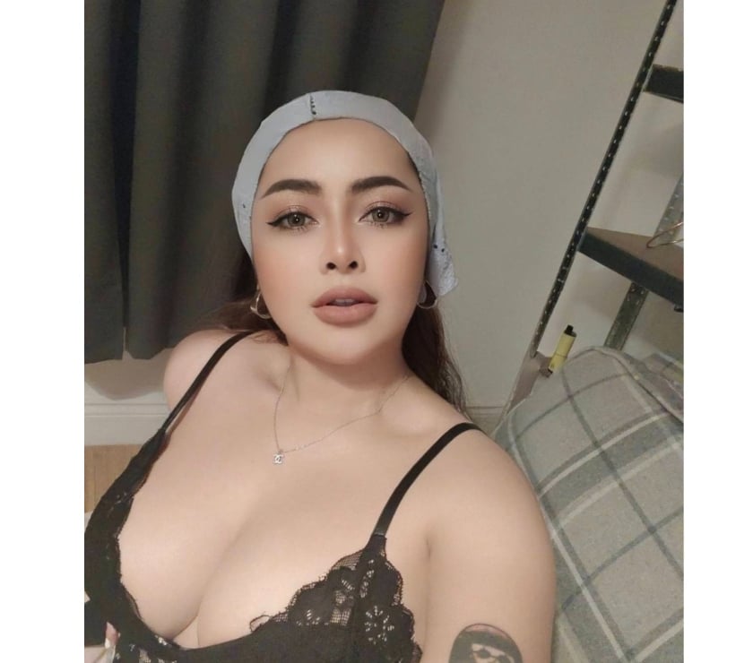 Hi Guys I'm Abigail Thai best service real pic 07346453140