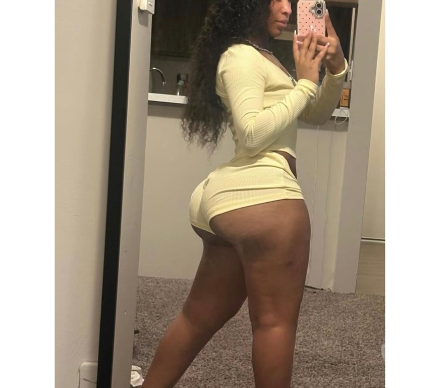 Escorts Norfolk Norwich - Photos for 🍷🥰 HOT Sexy Naugthy sheila best owo Ebony 🍷🥰