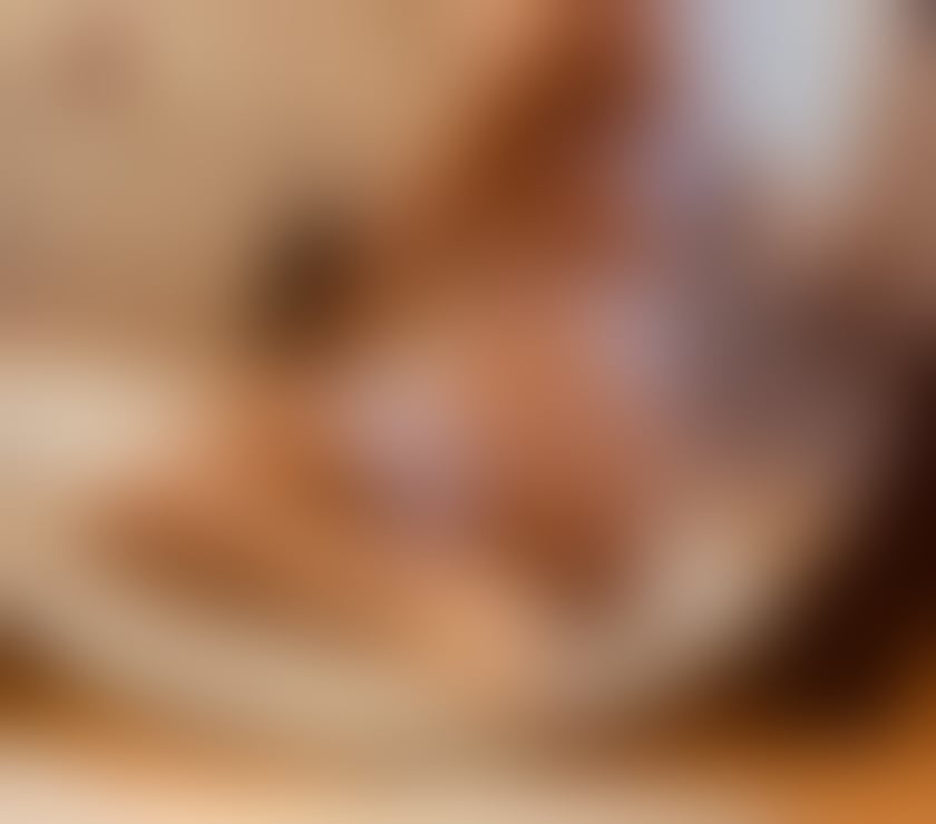 Escorts Belfast Belfast City Centre (South) - Belfast - Photos for Enganging Massages Be Happy