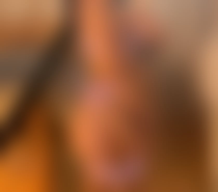 Escorts Belfast Belfast City Centre (South) - Belfast - Photos for Enganging Massages Be Happy