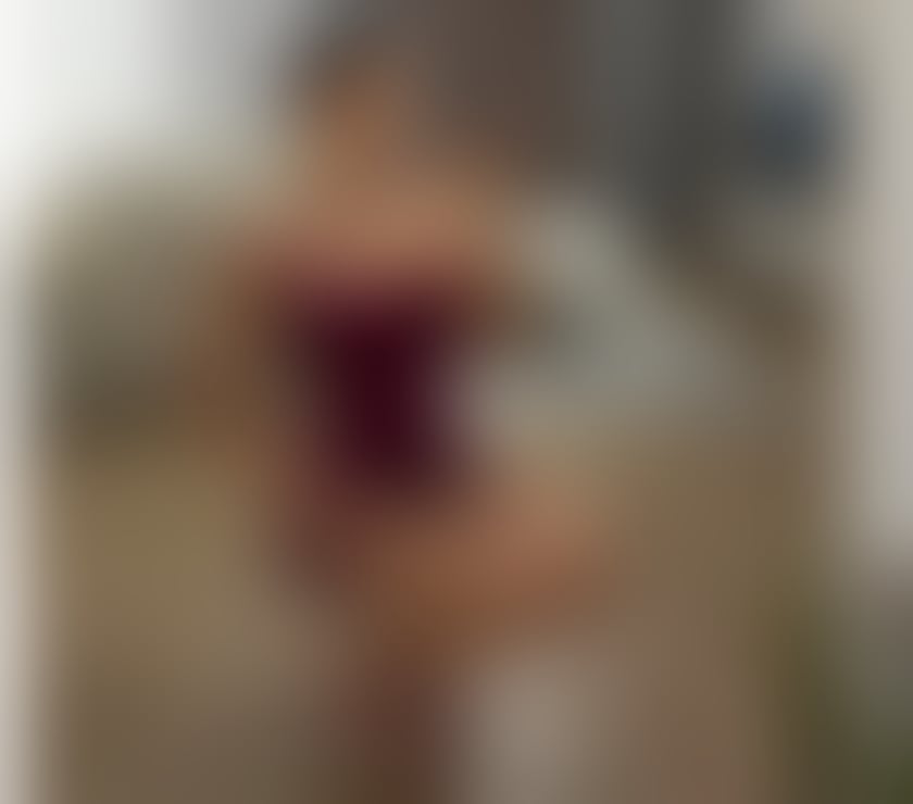 Party overnight outcall Briliant girl