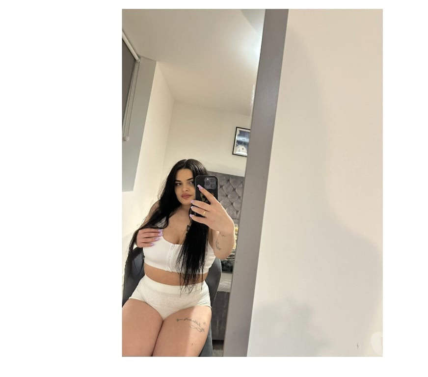 Escorts Aberdeen Aberdeen City Centre - Aberdeen - Photos for Hi, I'm Emma, new in town.