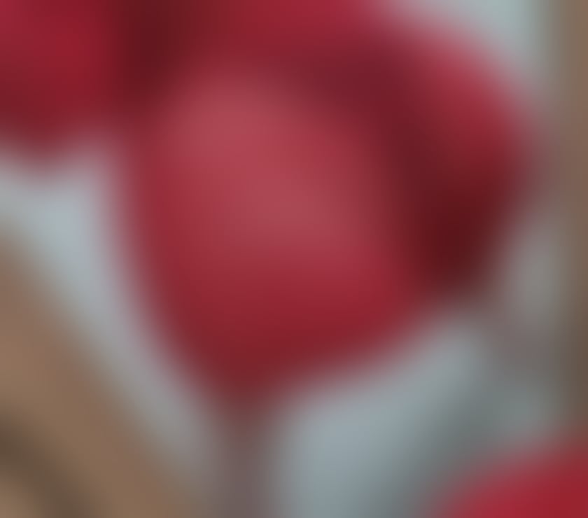 Escorts West Yorkshire Leeds - Photos for new to your area my name is rosse i party and travel