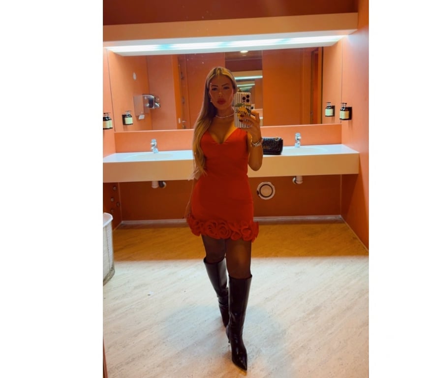 Escorts Hertfordshire Watford - Photos for 🍭🍭SARA🍑GF EXPERIENCE BRAZILIAN🔥WATFORD