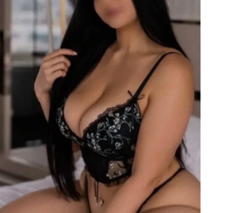 Nicolle 🇧🇷big boobs🍑