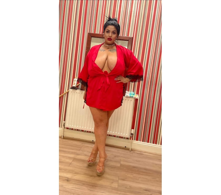 😘hello guys, I'm a brunette and sexy bbw👅escort💦