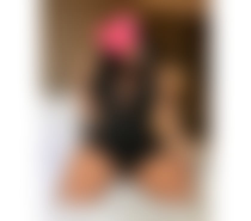 ✨ Sexy Petite Brunette – Sweet & Passionate ✨